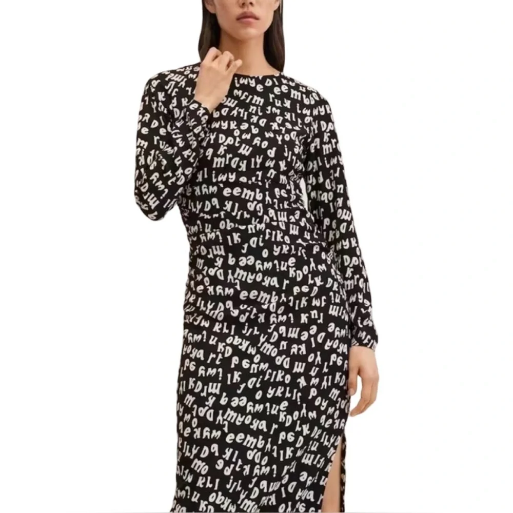 Mango‎ Typographic Print Maxi Dress Womens 4 Black Cream NWT Long Sleeve Ruched